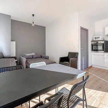 1 Bedroom Gorgeous In * Sernhac